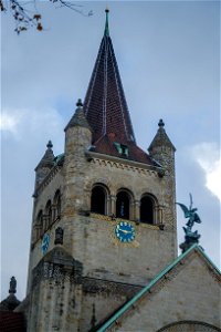 Les entrelacs de l'église Saint-Paul / Die Verflechtung der Pauluskirche photo