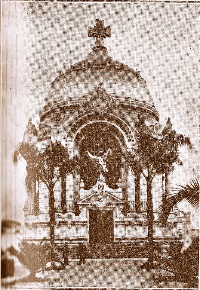 Cripta de los Héroes, Lima, Perú, 1922 photo