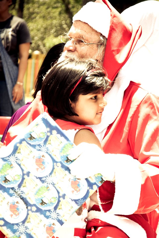 Santa's Visit 2011 - Little Creations_-13