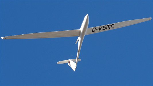 Schleicher ASH-26E D-KSMC (4000 ft.)