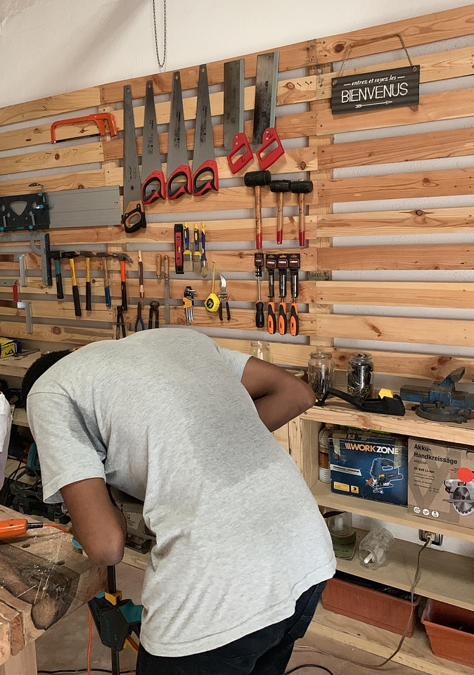 Working carpentry carpenter