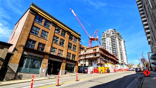 Construction at Sixth and Carnarvon