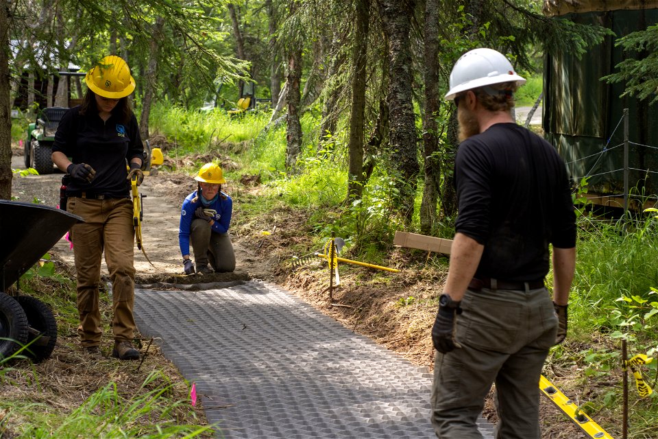 Student Conservation Association trail crew 2021