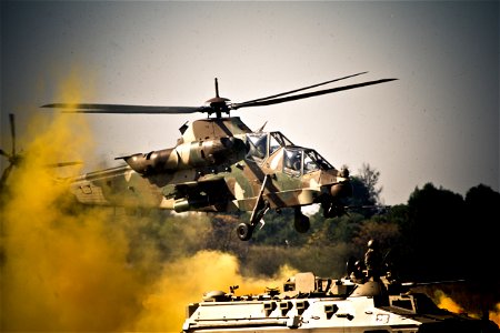 Rooivalk Attac Heli AH (2)