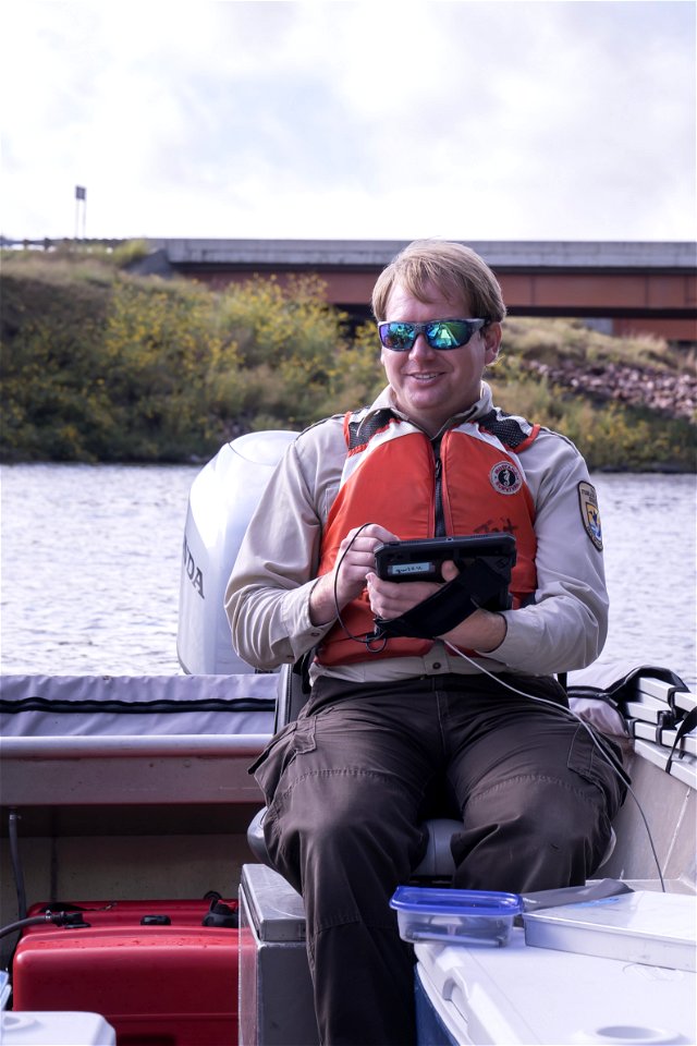 Invasive Carp eDNA Sampling on the James River in South Dakota.