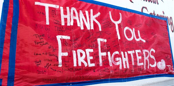 DoubleCreekFire-Thank you sign Joseph Charter School 220917 photo