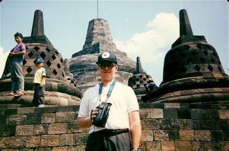 Indonesia 1992-0048 photo