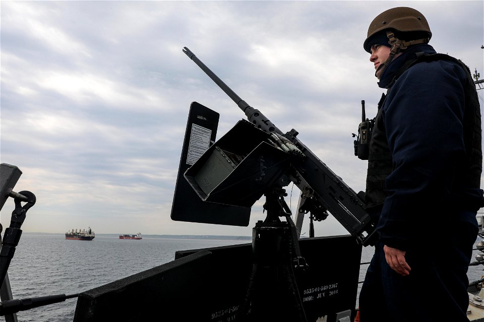 USS Gravely (DDG 107) Pulls into Gdynia, Poland for a Scheduled Port Visit, May 5, 2022