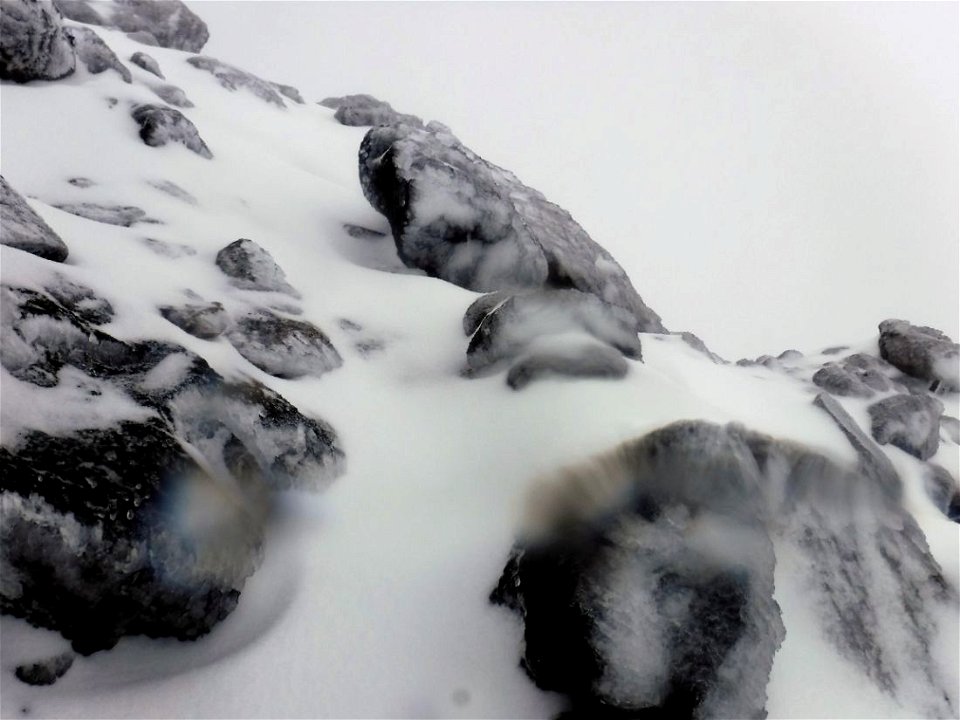 20210928-GP-Mount St. Helens- Icy rocks at 7000 feet by Andy Goodwin.