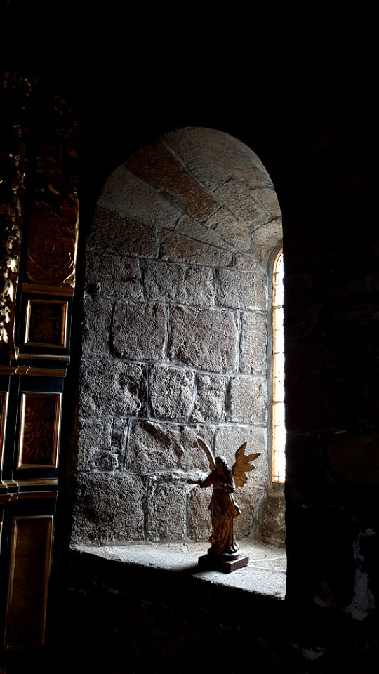 Eglise d'Apchon. Cantal