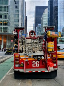 New-York, Batman, Fire Department Batcave engine 26