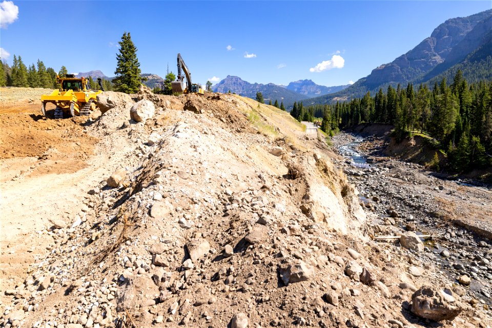 Northeast Entrance Road Improvements near Trout Lake Trailhead: August 23, 2022