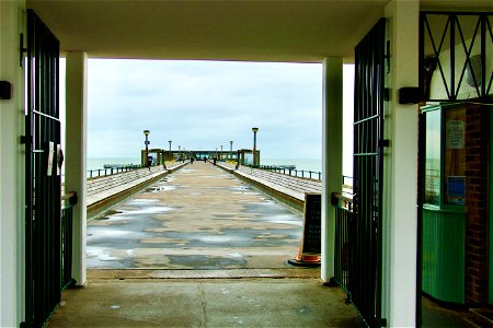 DEAL PIER