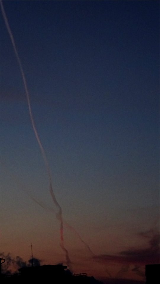 Moonrise_aft-sunset2023_0217_080756