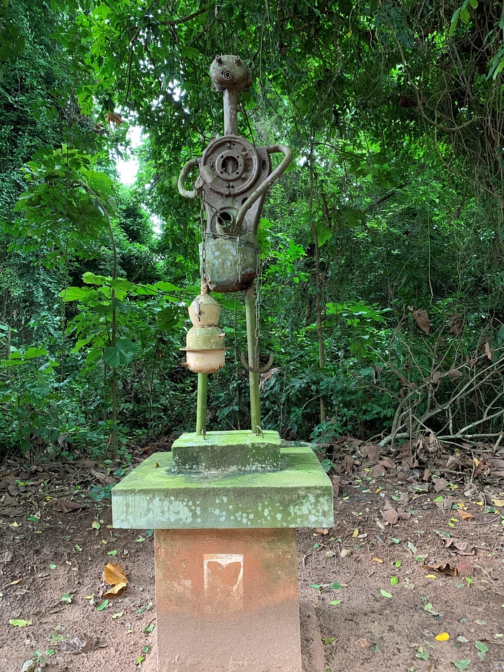 Statue craft artwork
