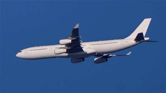 Airbus A340-313 9H-TQY Hi Fly (Operated by Hi Fly Malta) from Lisbon (6500 ft.)