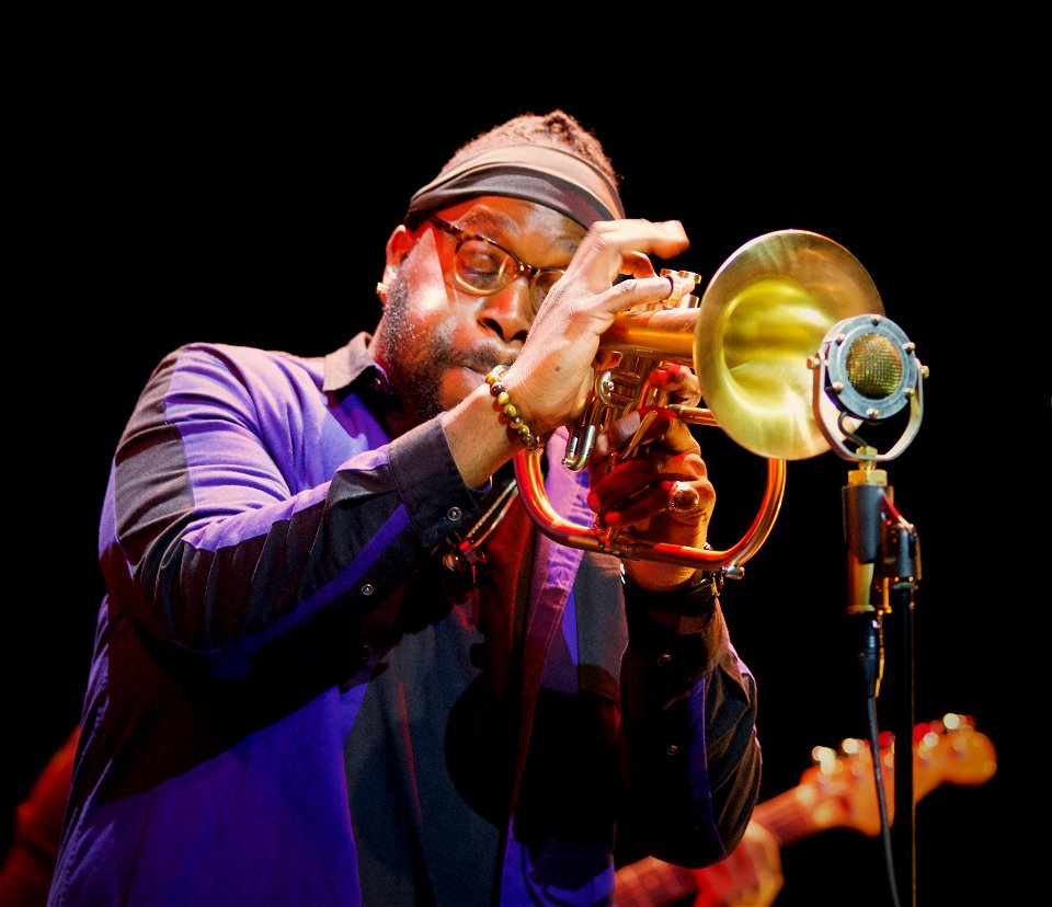 Marquis Hill New Gospel Revisited, 19 maart 2022 Lantaren Venster Rotterdam - Marquis Hill