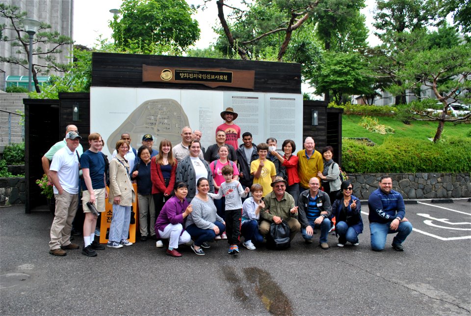 Yanghwajin Foreign Missionary Cemetery