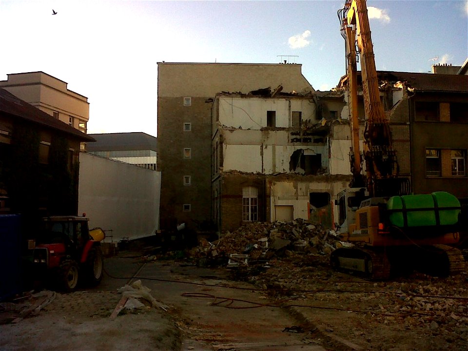 La destruction du batiment Maurice Lamy, Hôpital Necker-Enfants malades, Paris 15e