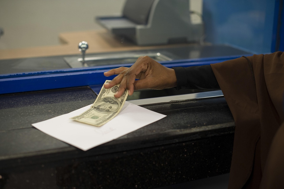 Customer bank bank note