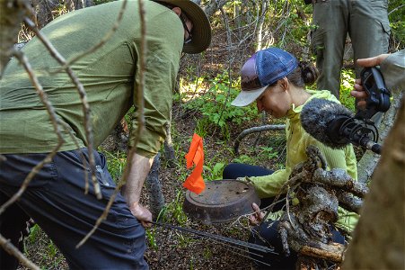 Park Archeologists investigate Kipp's Cabin