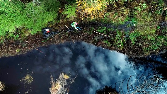 Maastopyöräilyä Evolla