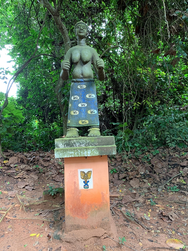 Statue traditional craft