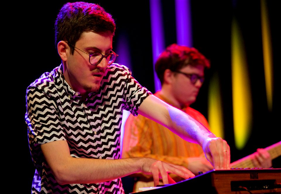 Dinosaur, 11 mei 2018 Lantaren Venster Rotterdam - Elliot Galvin