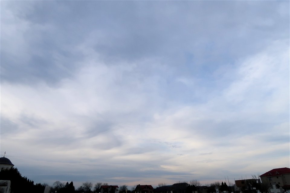 clouds_nori_contrail2023_0218_085804(2)