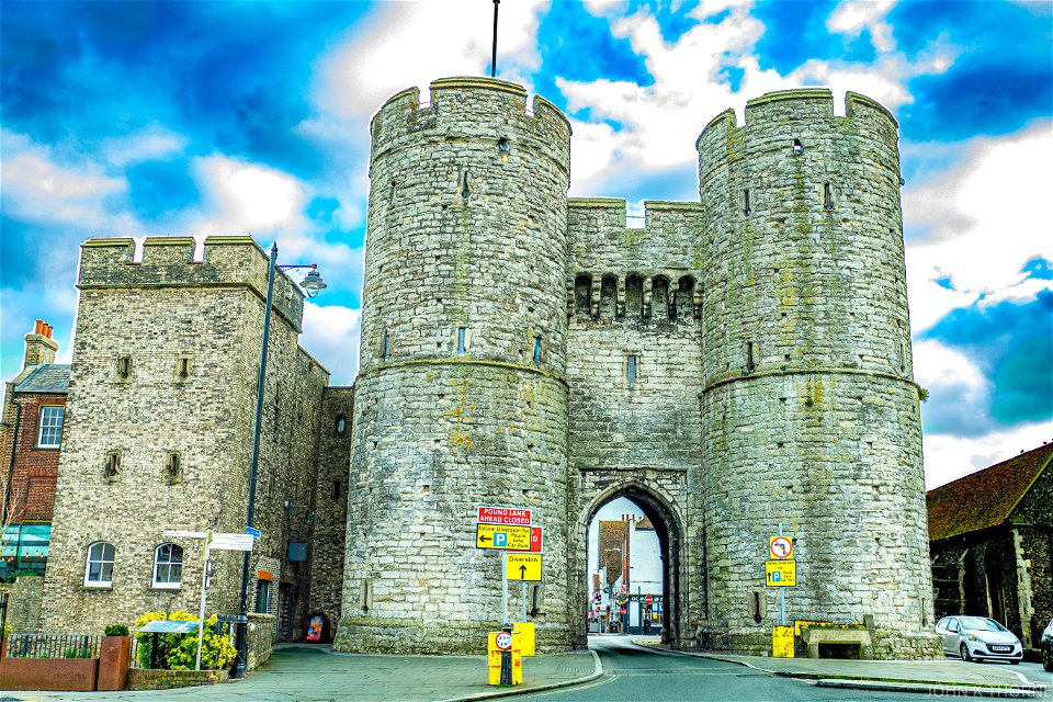 THE WEST GATE, ST DUNSTAN'S STREET CANTERBURY