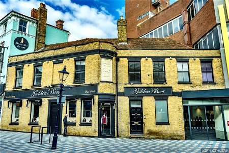 The Ship Inn Maidstone. Now The Golden Boot Shoe Store