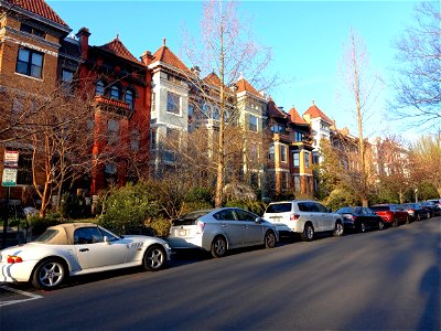 Row Houses on Biltmore St NW photo