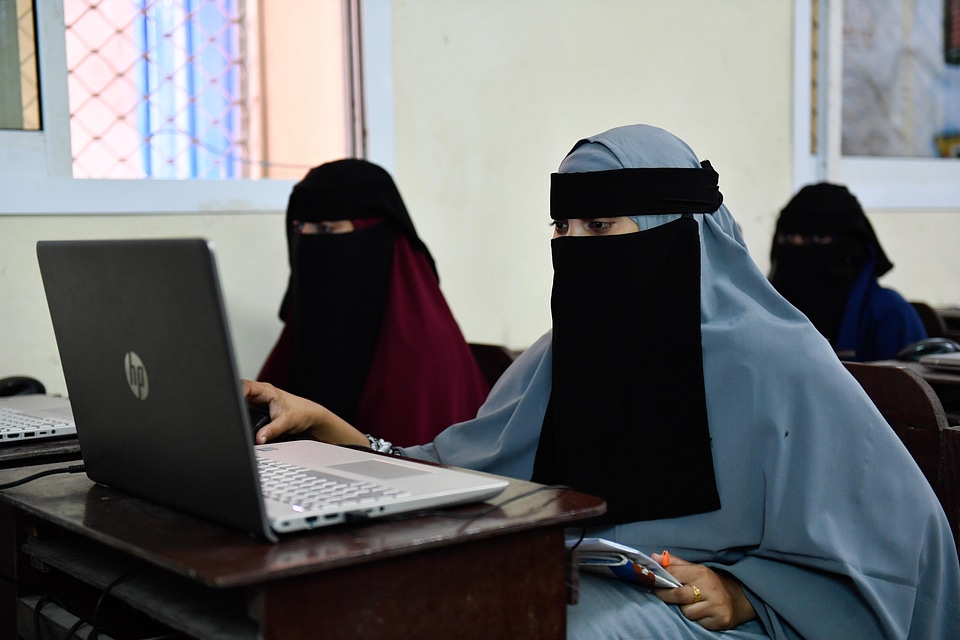 Computer laptop people