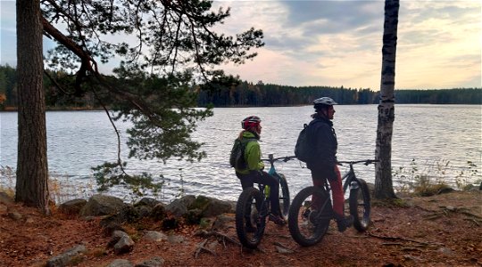 Maastopyöräilyä Evolla