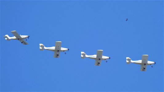 Aerostyle Breezer 400 D-MJXX Flugschule Jesenwang (3900 ft.)