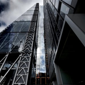 2023-05-05_05-57-17