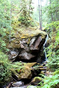 img_1503_wide-view-shadow-falls_vertjpg_49364433721_o