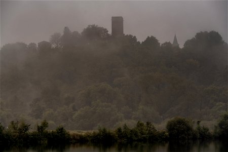 Burg Blankenstein im Nebel photo