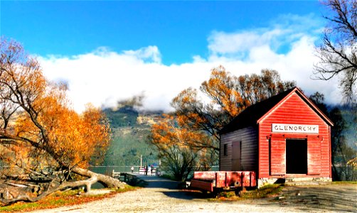 Glenorchy "The Red Shed" photo