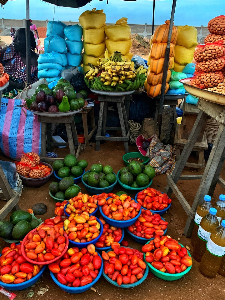Market trade condiments