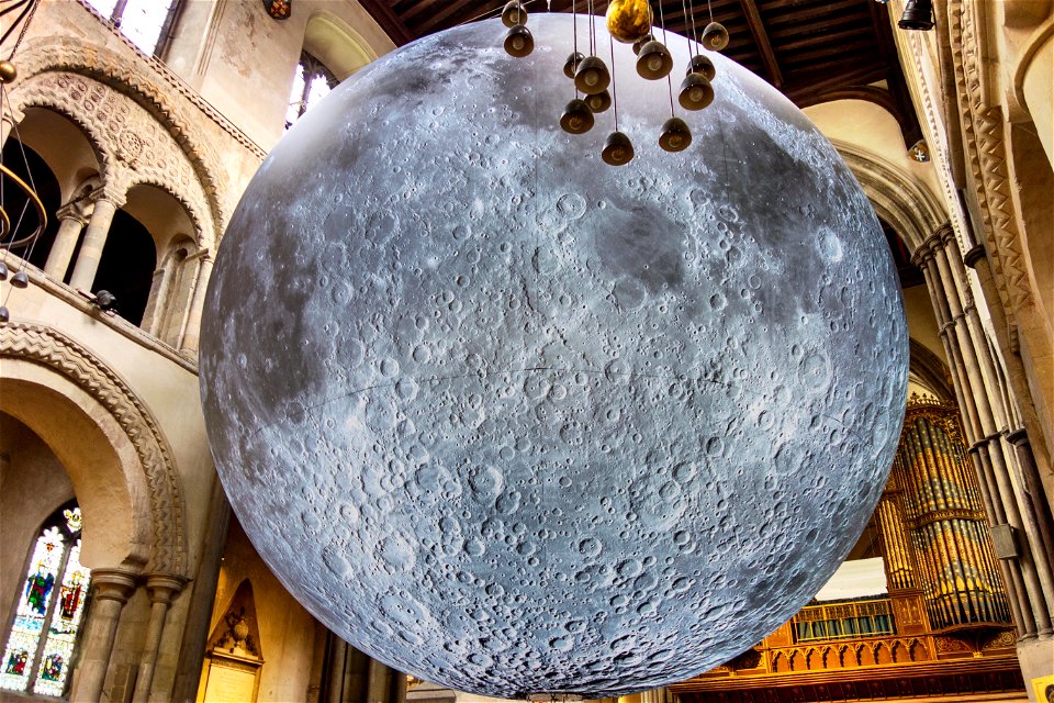 The Moon in Rochester Cathedral