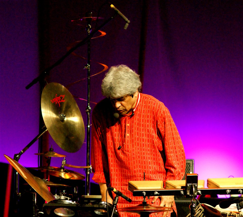 Jan Garbarek Group 13 maart 2010 SJU Vredenburg Utrecht - Trilok Gurtu
