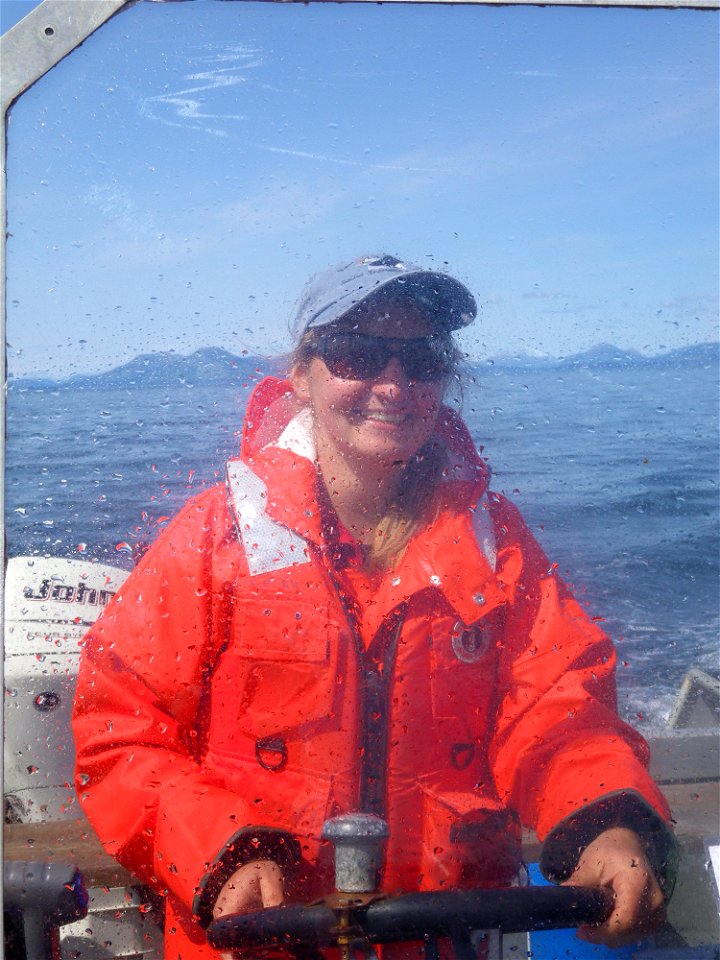 Skiff driving