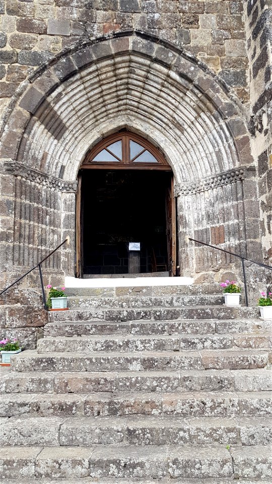 Eglise Saint-Jean-Baptiste de Tournemire. Cantal