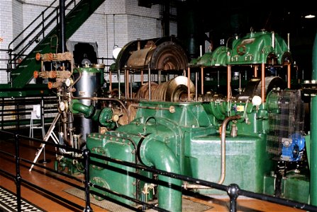 Steam turbine and gearbox photo