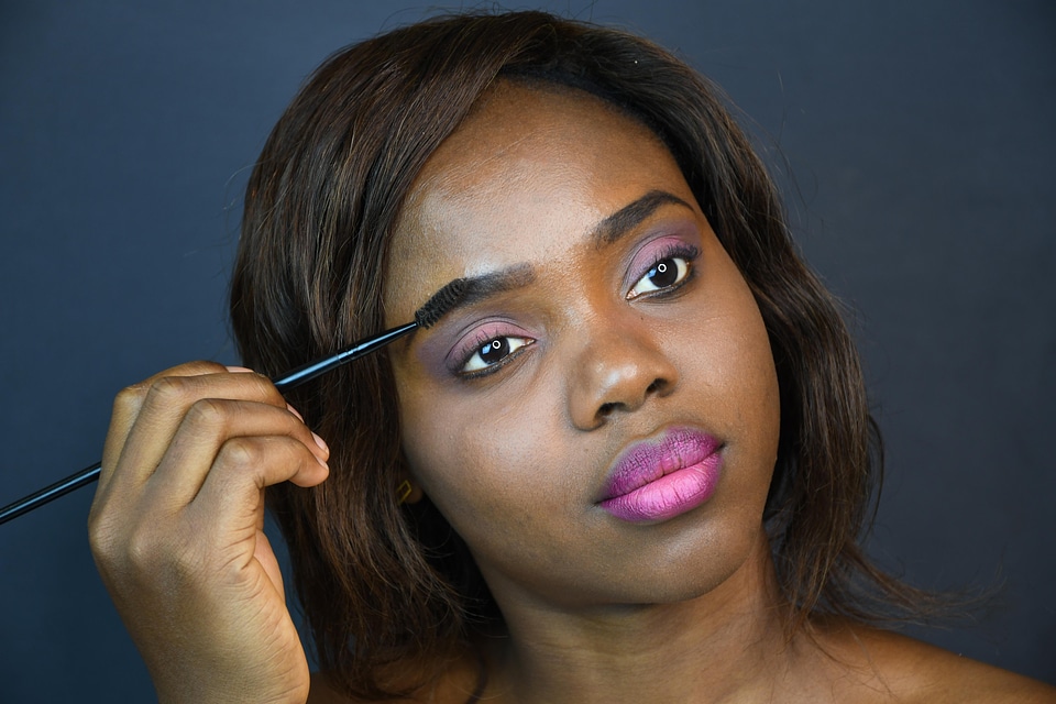 Woman make up make up step