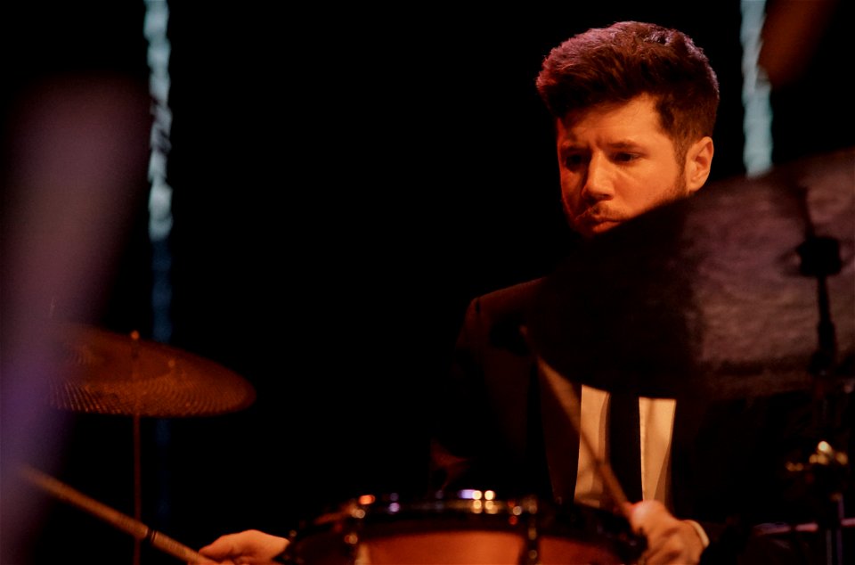 Émile Parisien Quartet & Louis Sclavis, 29 april 2017 BIM Amsterdam - Julien Loutelier drums
