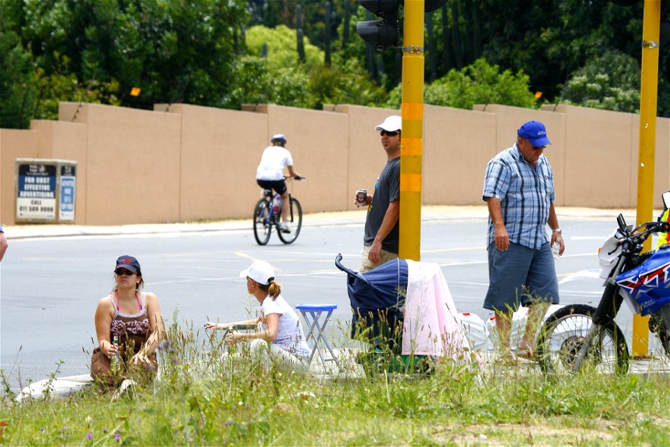 "Unlimited Photos" "Axel Buhrmann"  94.7  geotagged geo:long=27.595431 geo:lat=-26.25195 cycle race bicycle johannesburg bryanston