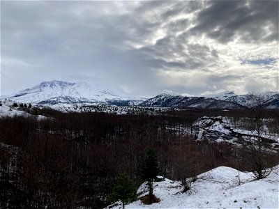 202201-GP-View of Mount St Helens from SR 504