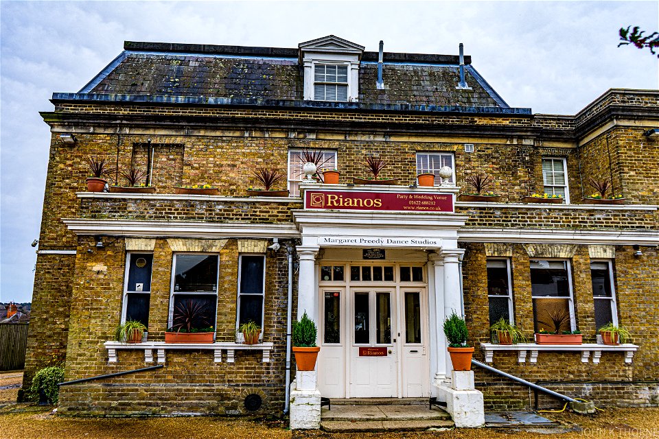 33, TONBRIDGE ROAD Maidstone Grade 2 Listed Building